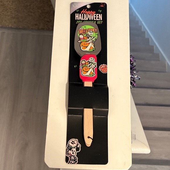 Disney x The Nightmare Before Christmas 2 pack Spatula Set - Picture 1 of 4